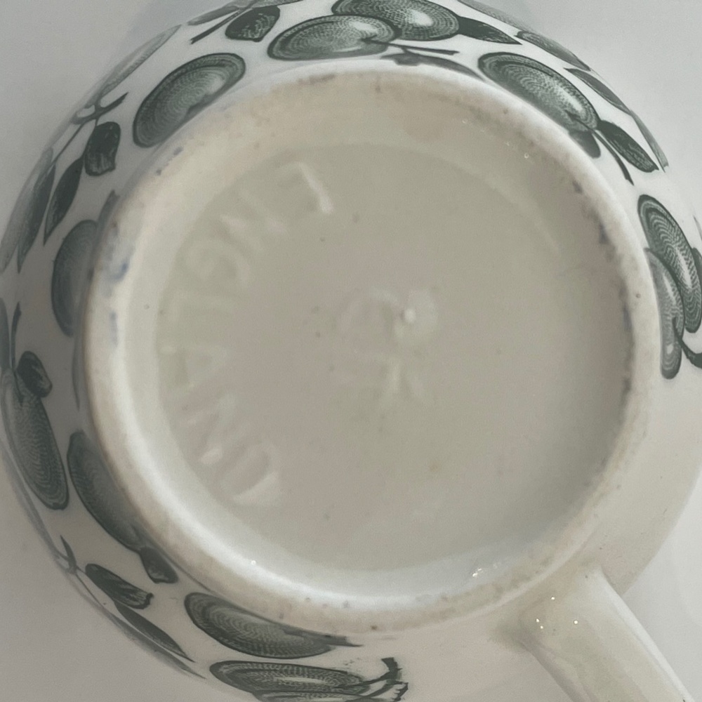 Vintage English Ironstone Tableware, Green Apple - Picture 5 of 10